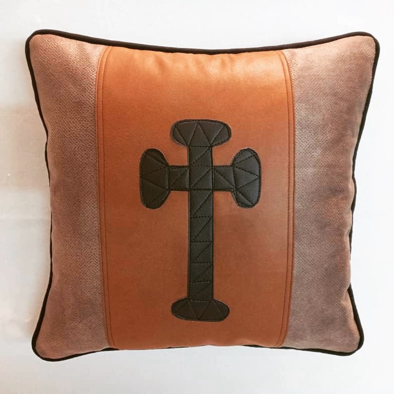 کوسن مخمل و چرم تیکه دوزی شده - کد کالا 244